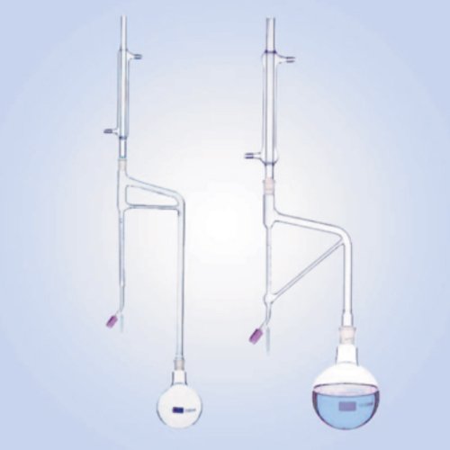 Clevenger Apparatus for Essential Oil Steam Distillation