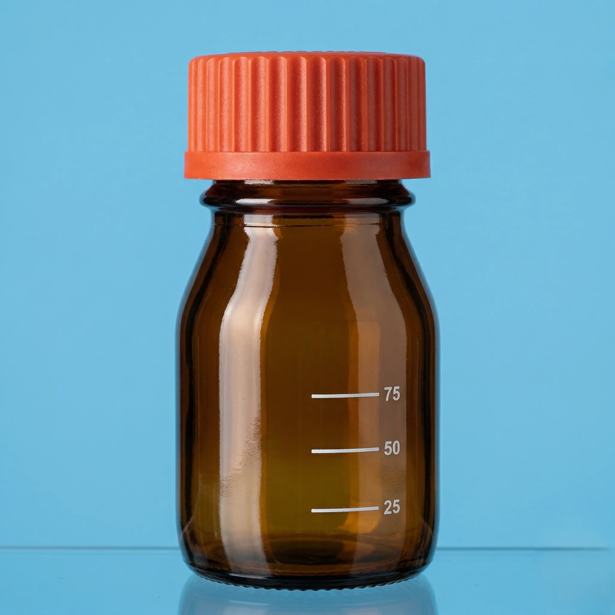 Graduated Amber Reagent Bottle with Screw Cap